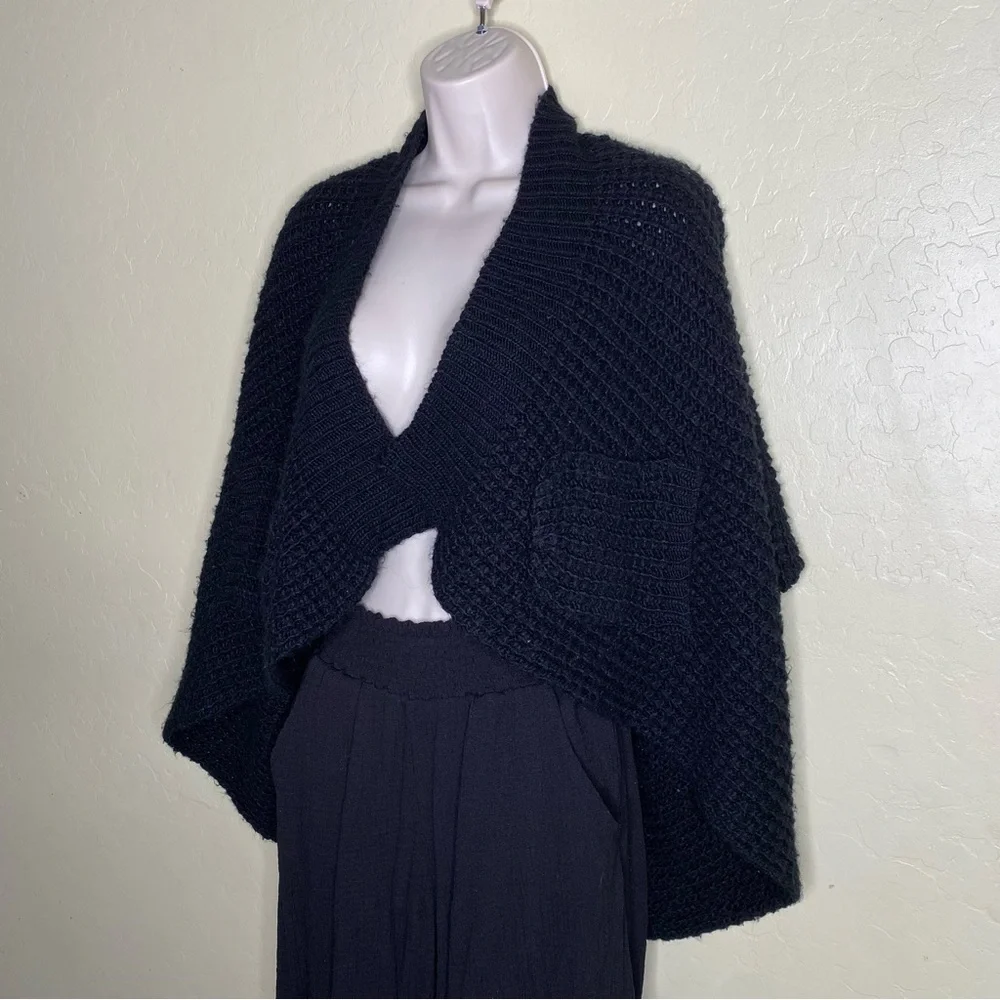 Solemio Black Wool Blend Knit Poncho Cardigan Sweater Size S Small M Medium